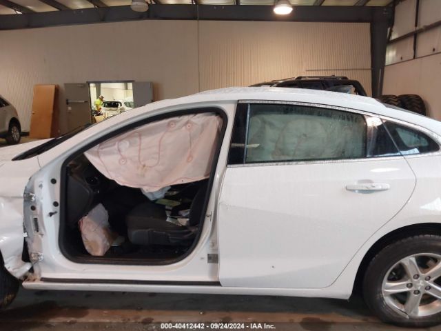 1G1ZB5STXLF121098 Chevrolet Malibu Fwd Ls