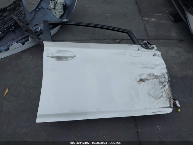 Toyota Prius Three 2015 JTDKN3DU8F0470035 Image 12