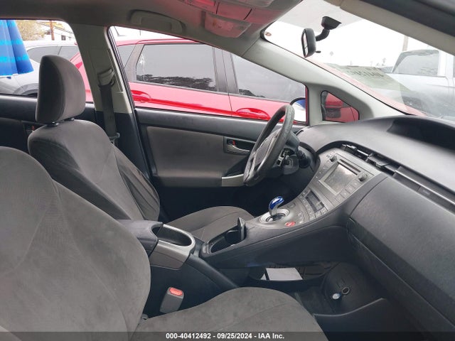 Toyota Prius Three 2015 JTDKN3DU8F0470035 Image 5