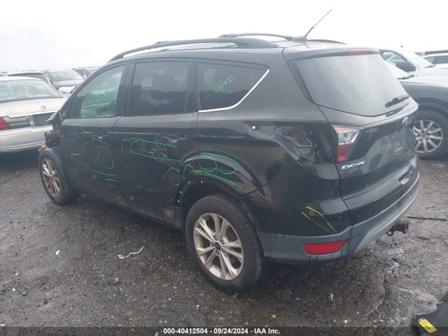Ford ESCAPE SE 2017 1FMCU0G90HUA11831 Image 3