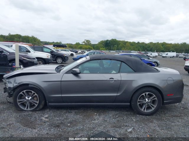 1ZVBP8EMXE5306869 Ford Mustang V6 Premium