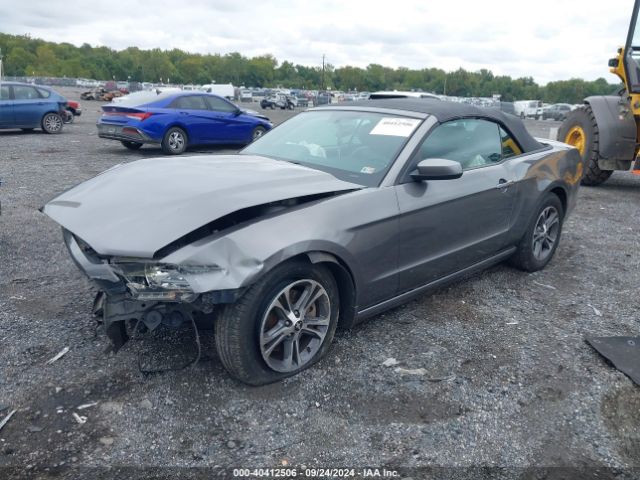 1ZVBP8EMXE5306869 Ford Mustang V6 Premium