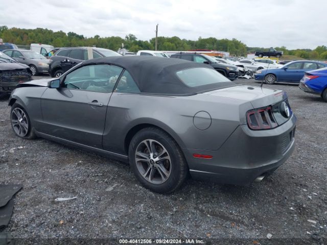 1ZVBP8EMXE5306869 Ford Mustang V6 Premium