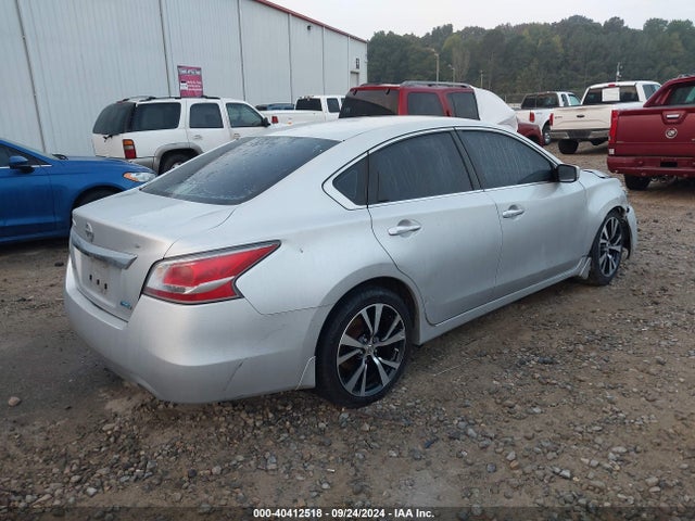Nissan Altima 2.5 S 2014 1N4AL3AP7EC151549 Image 4