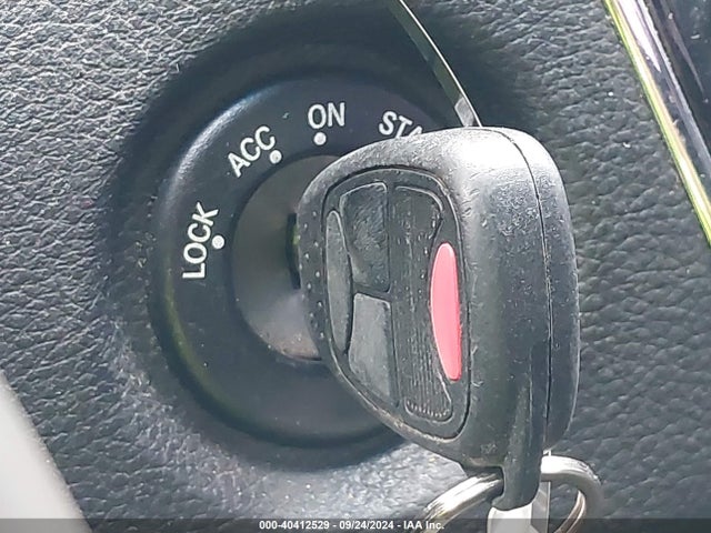 Chrysler 200 Limited 2014 1C3CCBCGXEN135428 Image 11