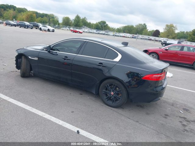 2019 JAGUAR XE SAJAJ4FX8KCP50861 Photo 2