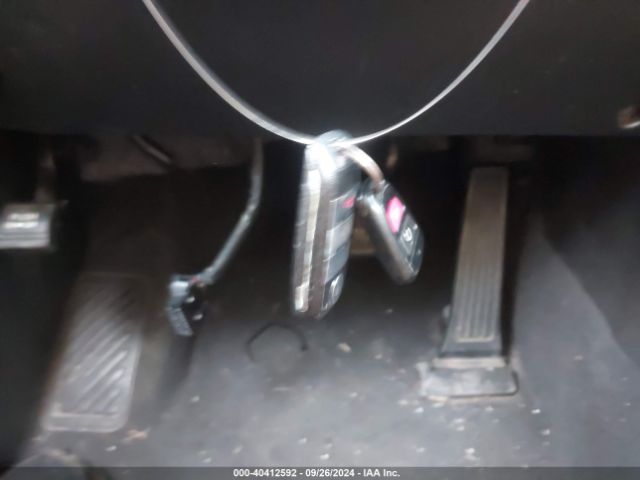 5XYKUDA72EG474842 KIA Sorento Ex V6