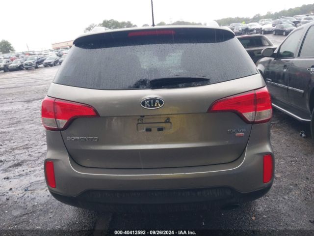 5XYKUDA72EG474842 KIA Sorento Ex V6