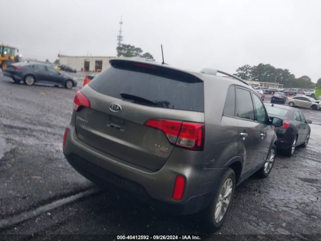 5XYKUDA72EG474842 KIA Sorento Ex V6