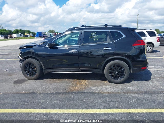 Nissan ROGUE SV 2017 5N1AT2MT5HC811701 Image 15