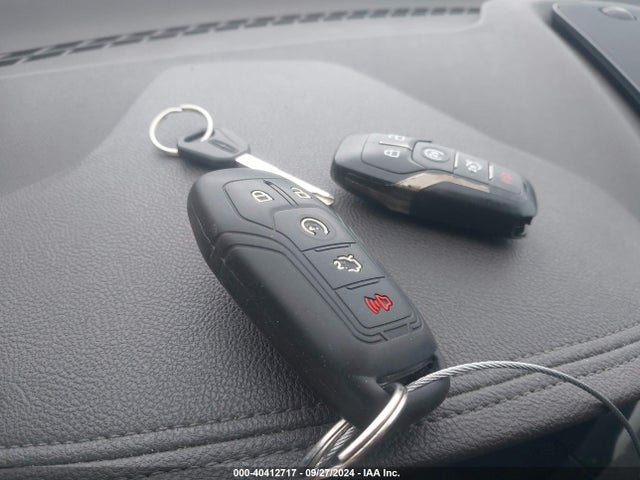 3LN6L2J93FR605855 Lincoln MKZ