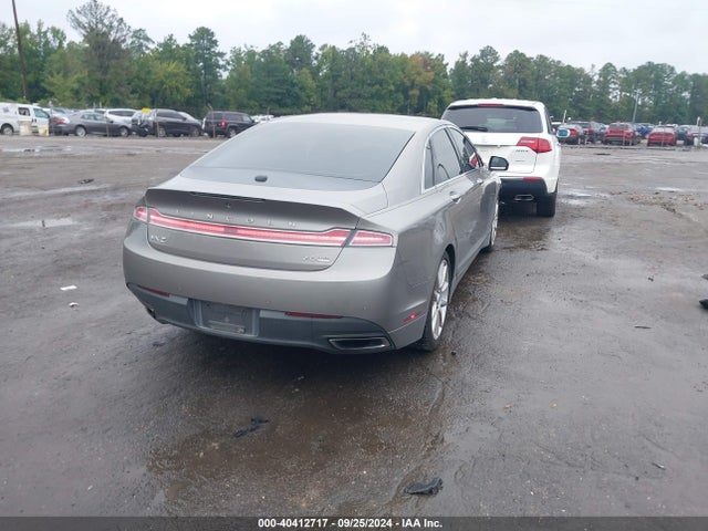 3LN6L2J93FR605855 Lincoln MKZ