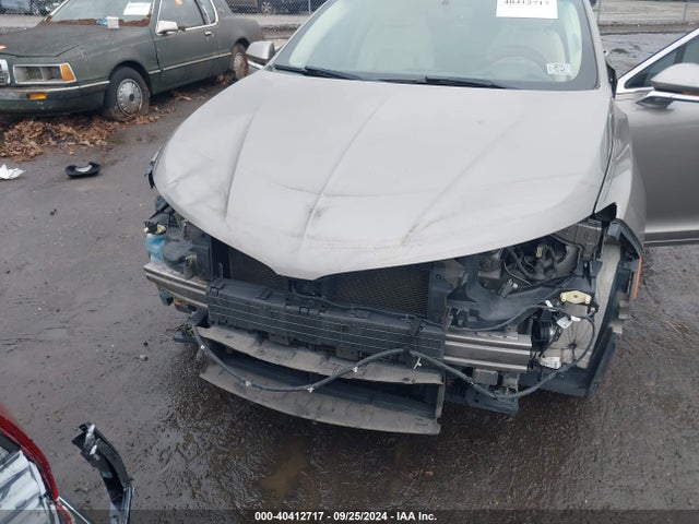 3LN6L2J93FR605855 Lincoln MKZ
