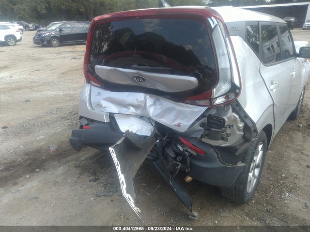 KNDJ23AU7L7735264 KIA SOUL S