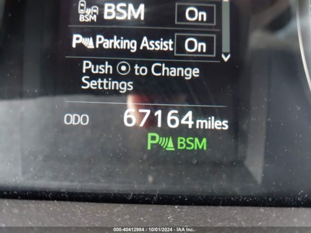 JTMRFREV7JD224486 Toyota Rav4 Xle