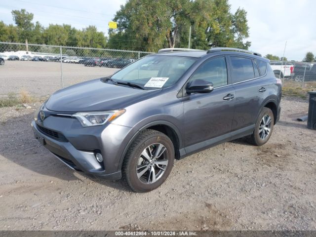 JTMRFREV7JD224486 Toyota Rav4 Xle