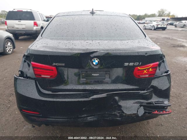 WBA8A3C56JA505364 BMW 320i Xdrive