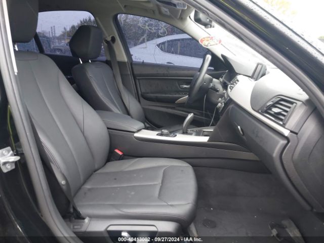 WBA8A3C56JA505364 BMW 320i Xdrive