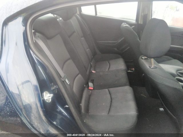 JM1BM1U79G1312087 Mazda MAZDA3