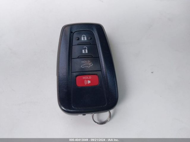 2T3C1RFV0MC163686 Toyota Rav4 Xle Premium