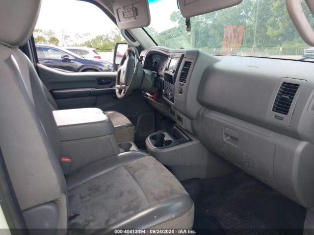 1N6BF0KY9FN807376 Nissan Nv Cargo Nv2500 Hd Sv V6