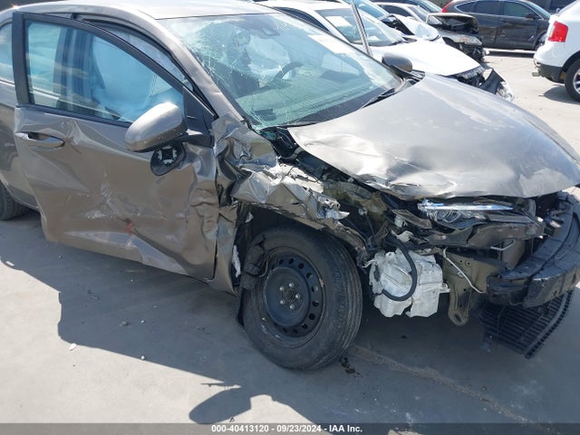 Toyota COROLLA LE 2019 5YFBURHE0KP874763 Image 6