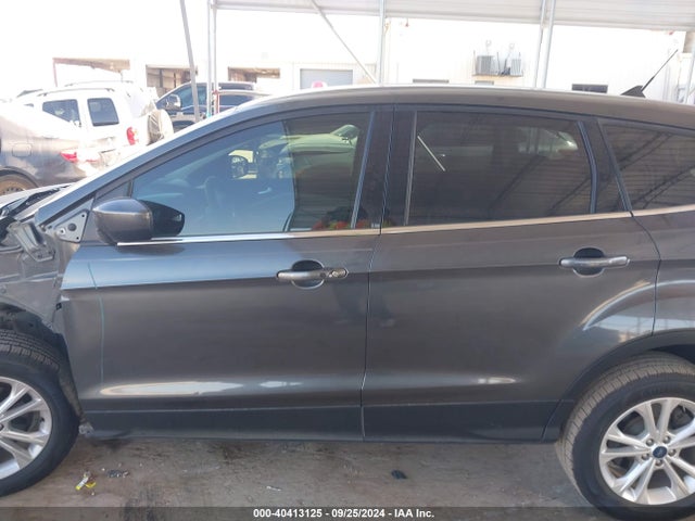 Ford ESCAPE SE 2019 1FMCU0GD3KUB58298 Image 15