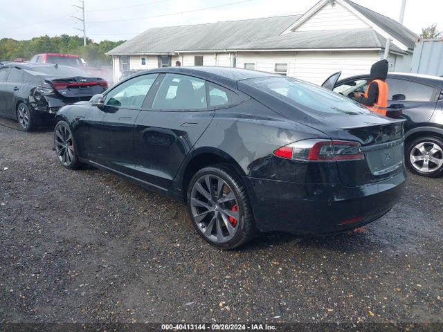 2019 TESLA MODEL S 5YJSA1E46KF349305 Photo 2