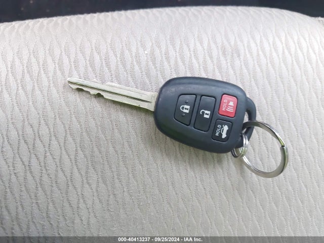 Toyota Corolla Le Eco 2014 5YFBPRHE6EP013518 Image 11