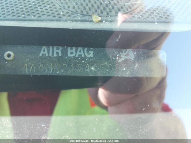 2004 MITSUBISHI ENDEAVOR 4A4MN21S44E098451 Photo 8