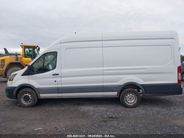 1FTBR3X89NKA63718 Ford Transit-250 Cargo Van
