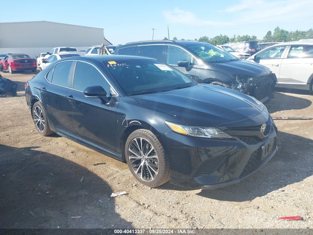 2018 4T1B11HKXJU678813 main image