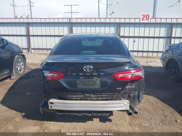 Toyota CAMRY SE 2018 4T1B11HKXJU678813 Image 16