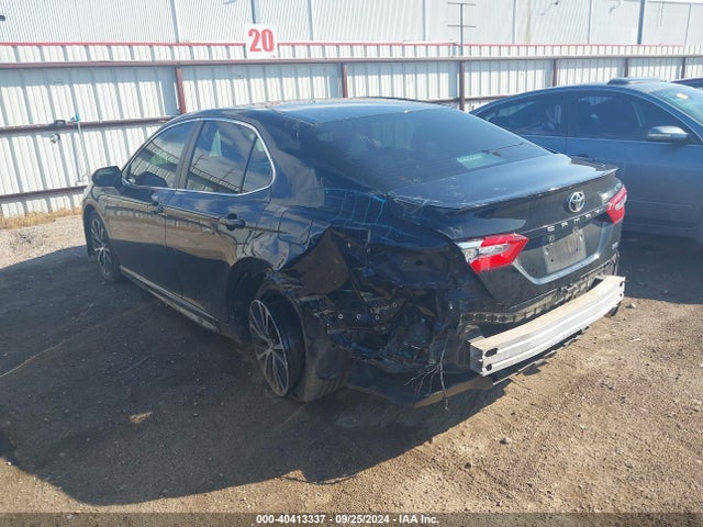Toyota CAMRY SE 2018 4T1B11HKXJU678813 Image 3