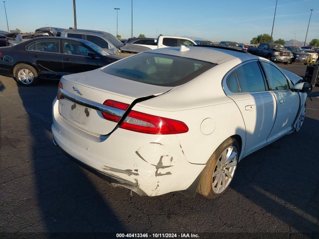 2013 JAGUAR XF SAJWA0ES1DPS87199 Photo 3
