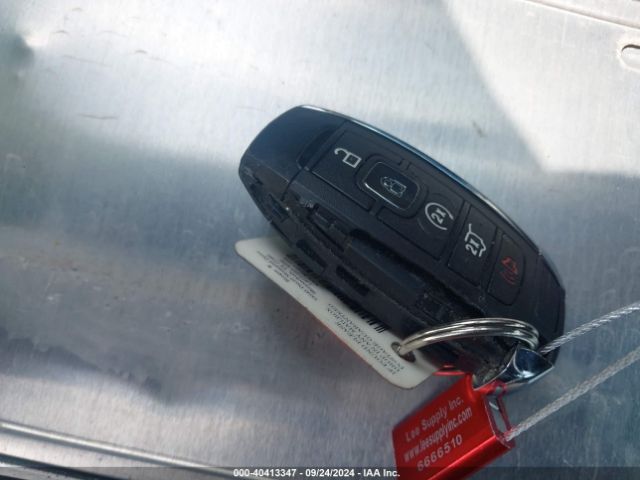 5LMCJ3C98KUL12299 Lincoln Mkc Reserve