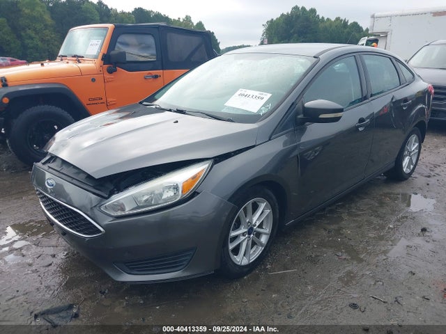Ford FOCUS SE 2016 1FADP3F25GL235239 Image 2