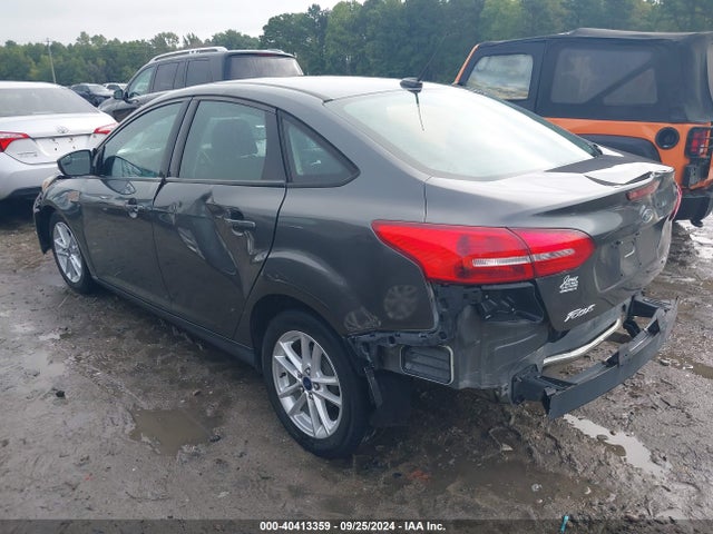 Ford FOCUS SE 2016 1FADP3F25GL235239 Image 3