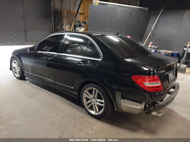 WDDGF8ABXER302190 Mercedes-Benz C 300 Luxury 4matic/sport 4matic