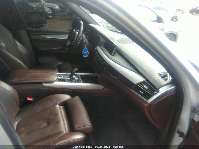 5UXKR6C53G0J81869 BMW X5 Xdrive50i