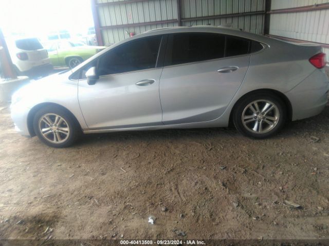 1G1BE5SM7H7105430 Chevrolet Cruze Lt Auto
