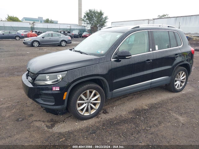 WVGSV7AXXHK025868 Volkswagen Tiguan 2.0t Wolfsburg Edition