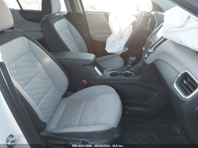 Chevrolet EQUINOX LS 2018 2GNAXREV4J6144157 Image 5