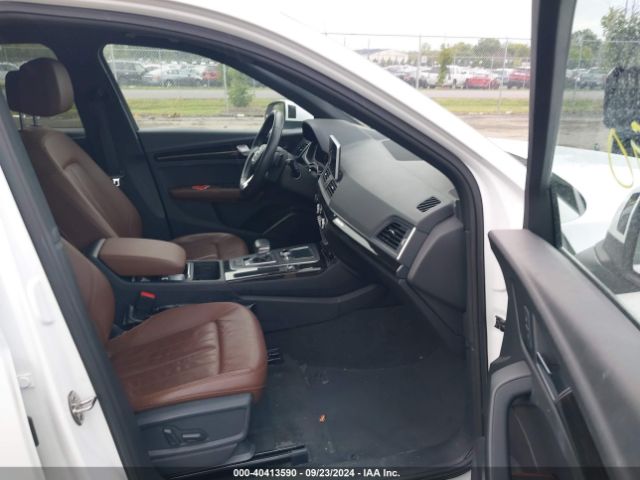 WA1BNAFYXJ2101219 Audi Q5 2.0t Premium/2.0t Tech Premium