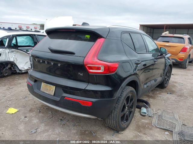 YV4AC2HK2L2170928 Volvo Xc40 T4 Momentum