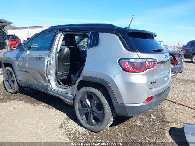 3C4NJDBB9LT164928 Jeep Compass Altitude 4x4