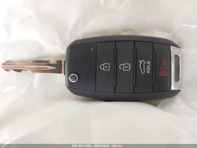 KNAFX4A60G5508897 KIA FORTE LX