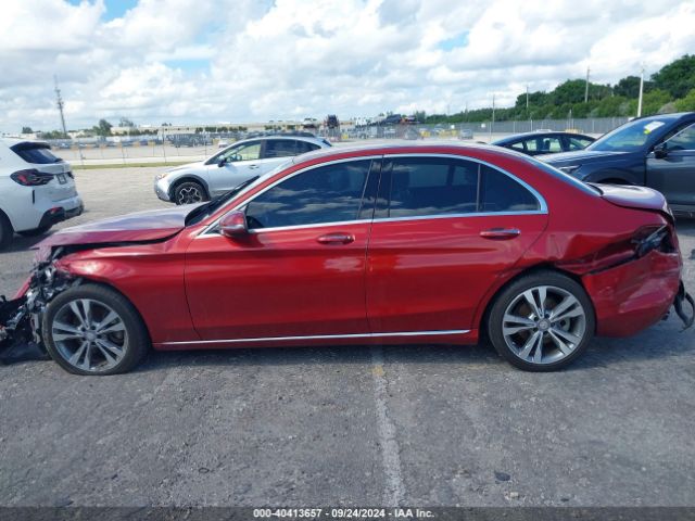 55SWF4JB6GU098610 Mercedes-Benz C 300 Luxury/sport