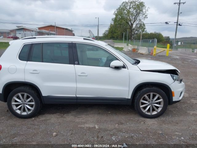 WVGSV7AX8HK009183 Volkswagen Tiguan 2.0t Wolfsburg Edition