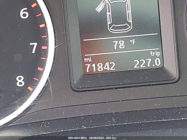 WVGSV7AX8HK009183 Volkswagen Tiguan 2.0t Wolfsburg Edition